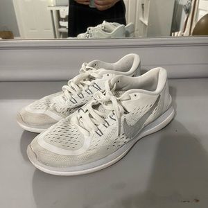 Nike Flex Shoes size 7.5